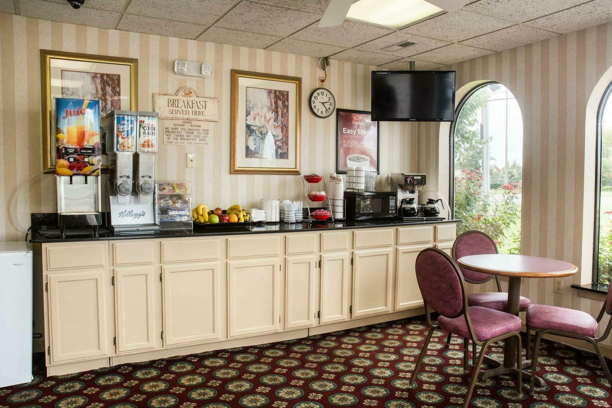 Econo Lodge Chesapeake Route 13 And I-464 Экстерьер фото